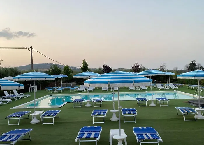 ホテル Ristorante Casa Rossa