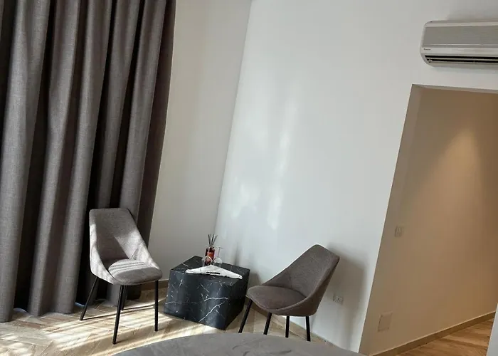 Ristorante Casa Rossa 3* אלבה אדריאטיקה