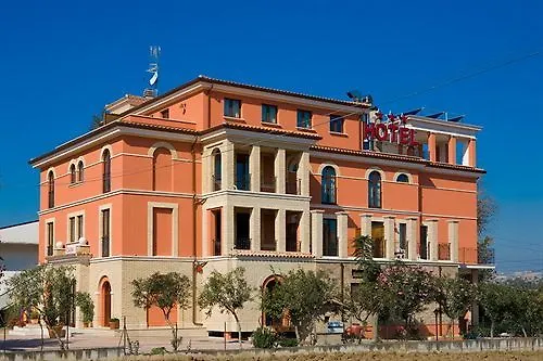 Ristorante Casa Rossa מלון אלבה אדריאטיקה