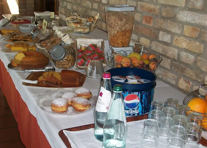 ホテル Ristorante Casa Rossa